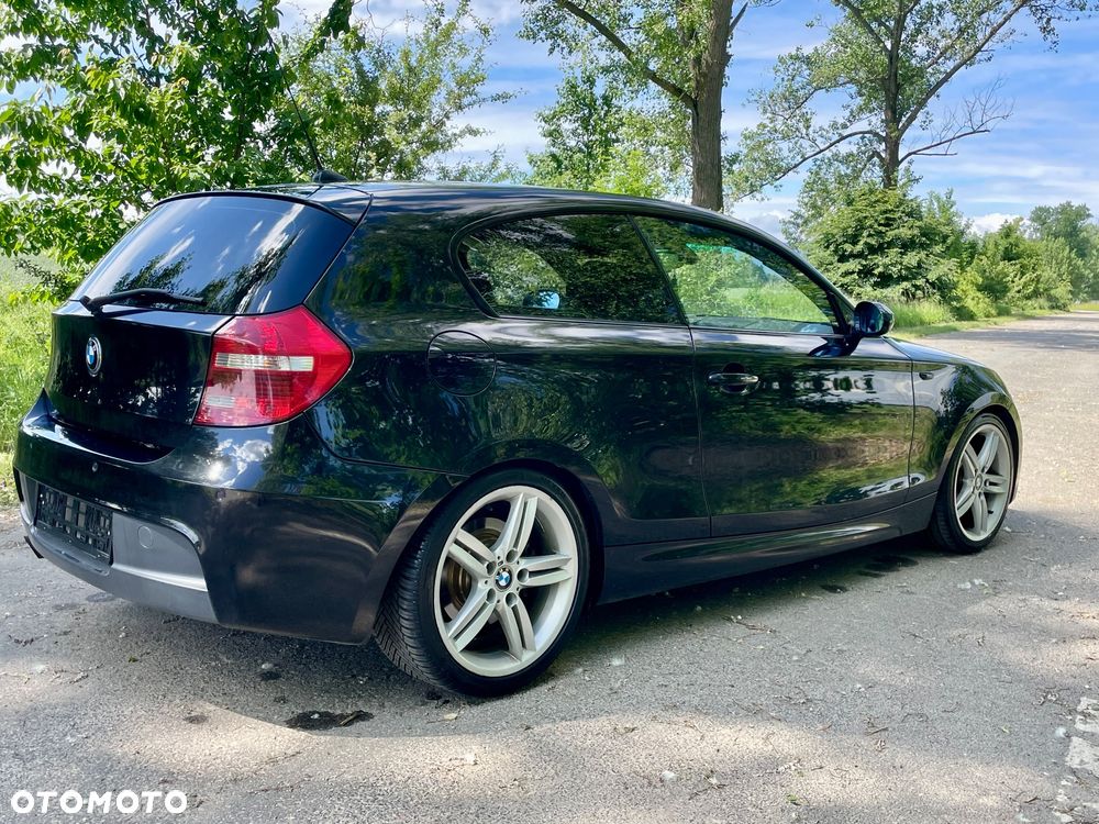 BMW Seria 1 123d - 4