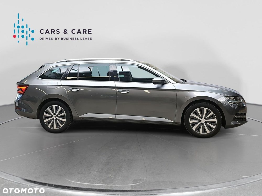 Skoda Superb 2.0 TSI Style DSG - 27