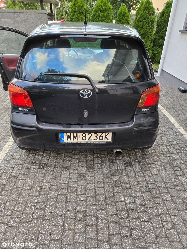 Toyota Yaris 1.3 VVT-i Sol - 11