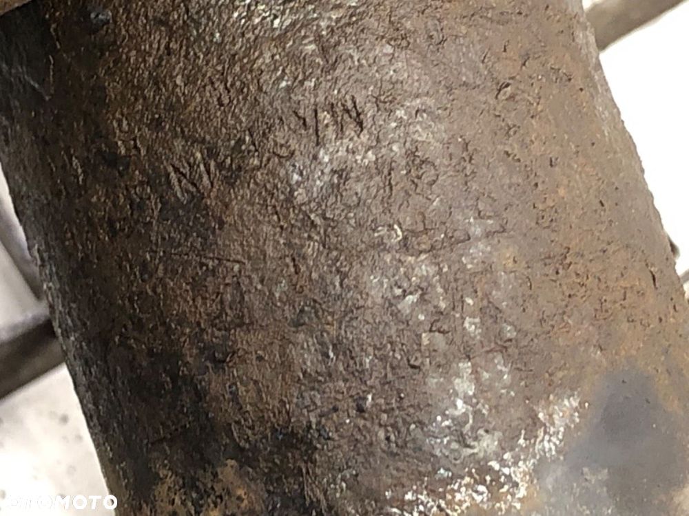 AMORTYZATOR LEWY PRZÓD ZE SPRĘŻYNĄ - 101.00 PLN - RENAULT MEGANE III Grandtour (KZ0/1) 2008 - - 5