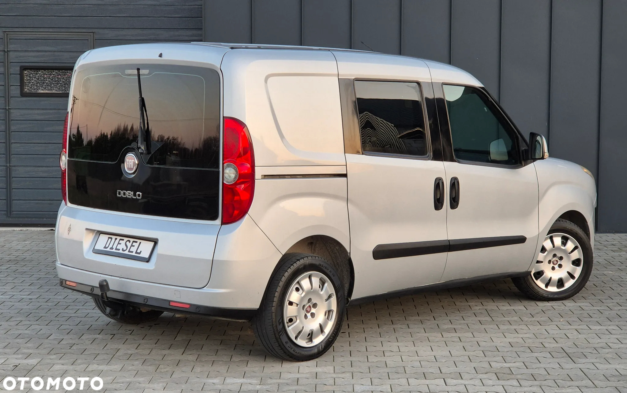 Fiat Doblo 2.0 Multijet 16V Emotion - 35
