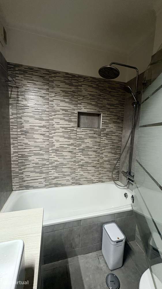 Apartamento T2 em Sacavém com ar condicionado - Grande imagem: 3/15