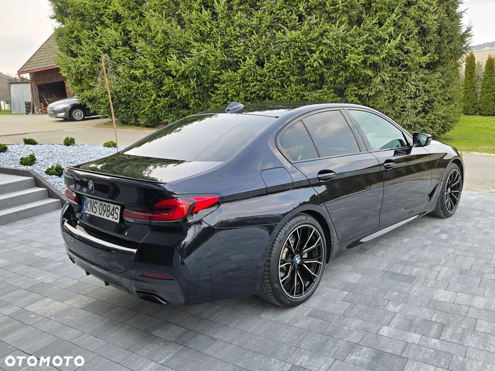 BMW Seria 5 520d xDrive MHEV M Sport sport - 4