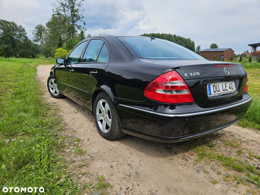 Mercedes-Benz Klasa E 320 Avantgarde - 9