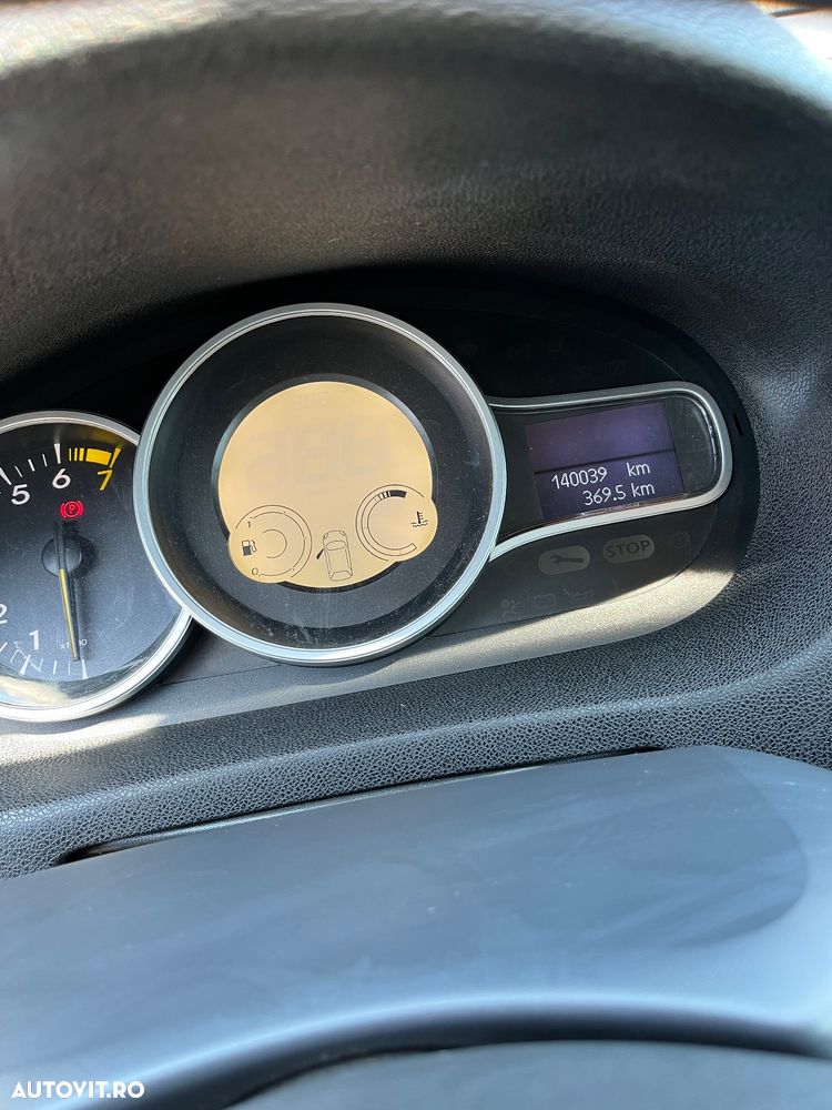 Renault Megane - 8