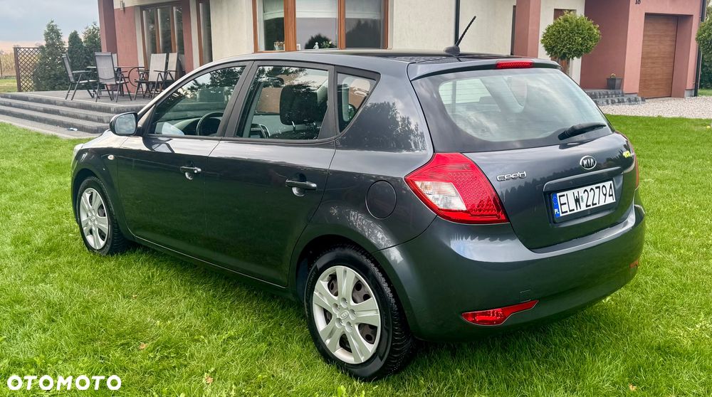Kia Ceed Cee'd 1.4 Comfort + - 2