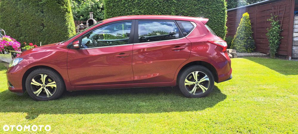 Nissan Pulsar - 2