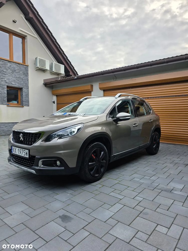 Peugeot 2008 PureTech 82 Allure - 4