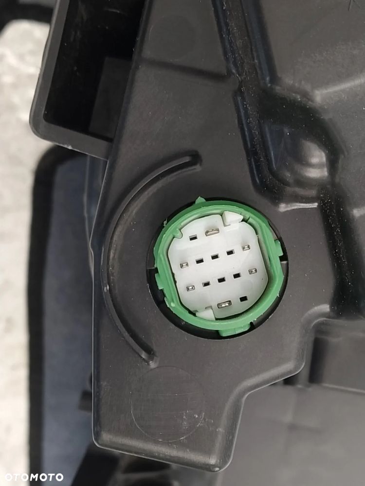 ALFA ROMEO JUNIOR MILANO LAMPA LAMPY REFLEKTOR REFLEKTORY PRZÓD LEWA PRAWA HIGH LED PRZETWORNICE ŚRODEK CZARNY POŁYSK KOMPLETNE NOWE ORYGINAŁ - 17