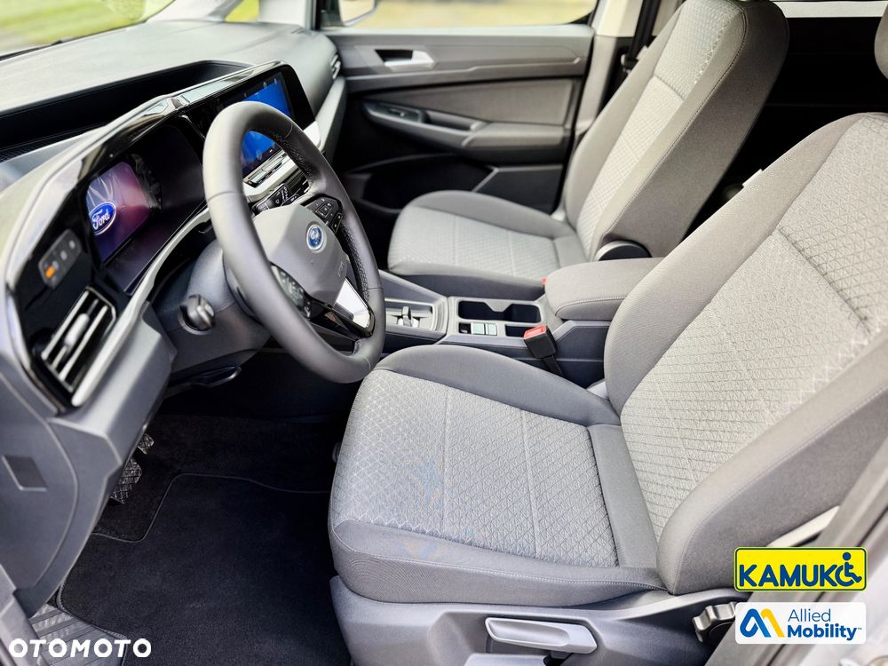 Ford Tourneo Connect 1.5 EcoBoost Titanium - 28