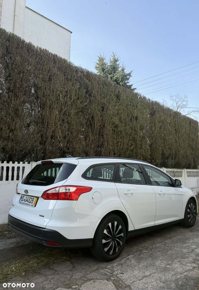 Ford Focus 1.0 EcoBoost Edition - 4