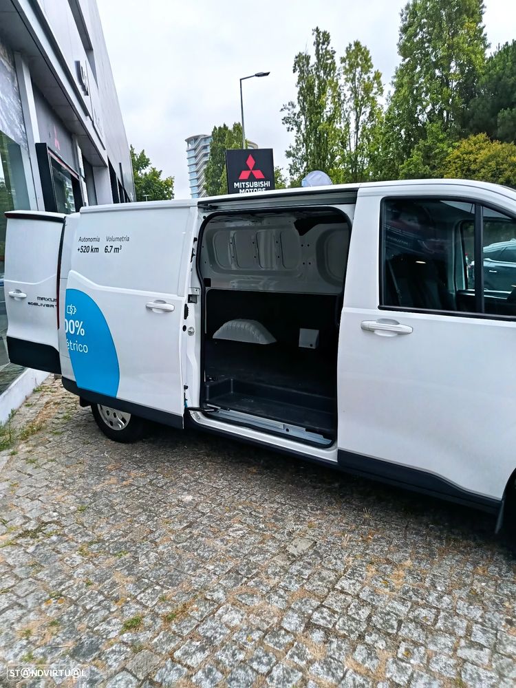 Maxus e-DELIVER 7 - 4