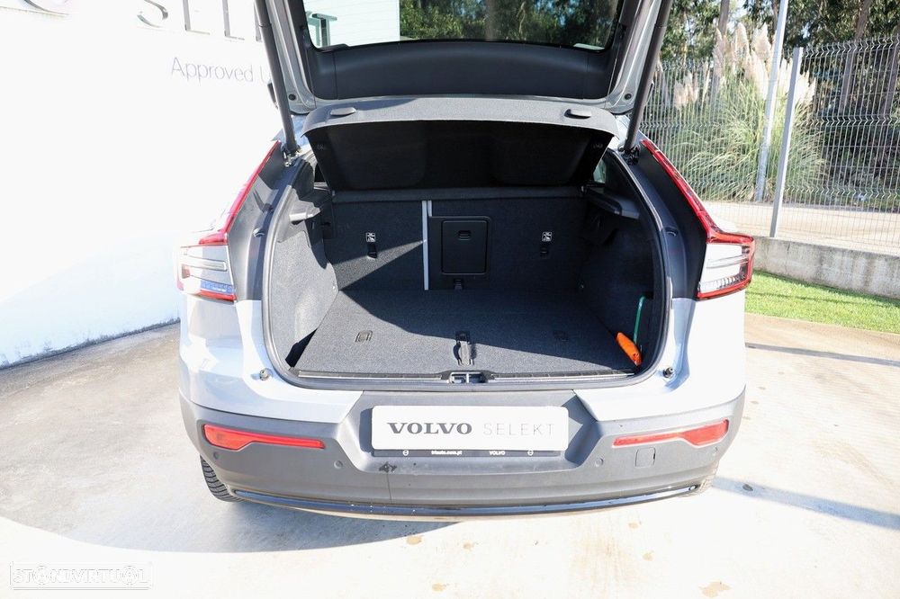 Volvo C40 Recharge Extended Range Plus - 8