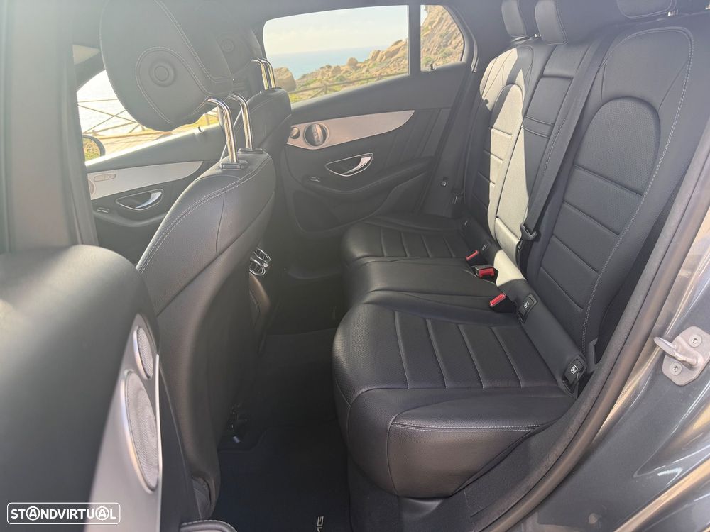 Mercedes-Benz GLC 250 d Coupé AMG Line 4-Matic - 13