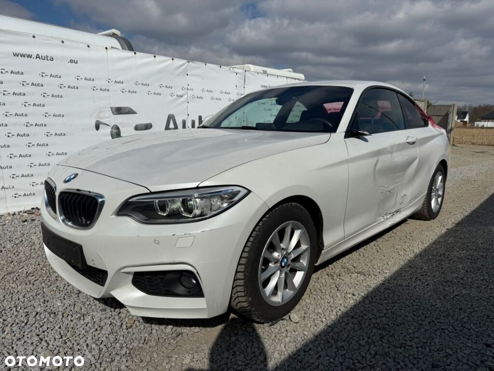 BMW Seria 2 218d M Sport - 4