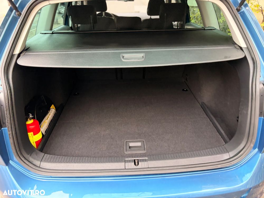 Volkswagen Golf 1.6 TDI DPF BMT Highline - 11