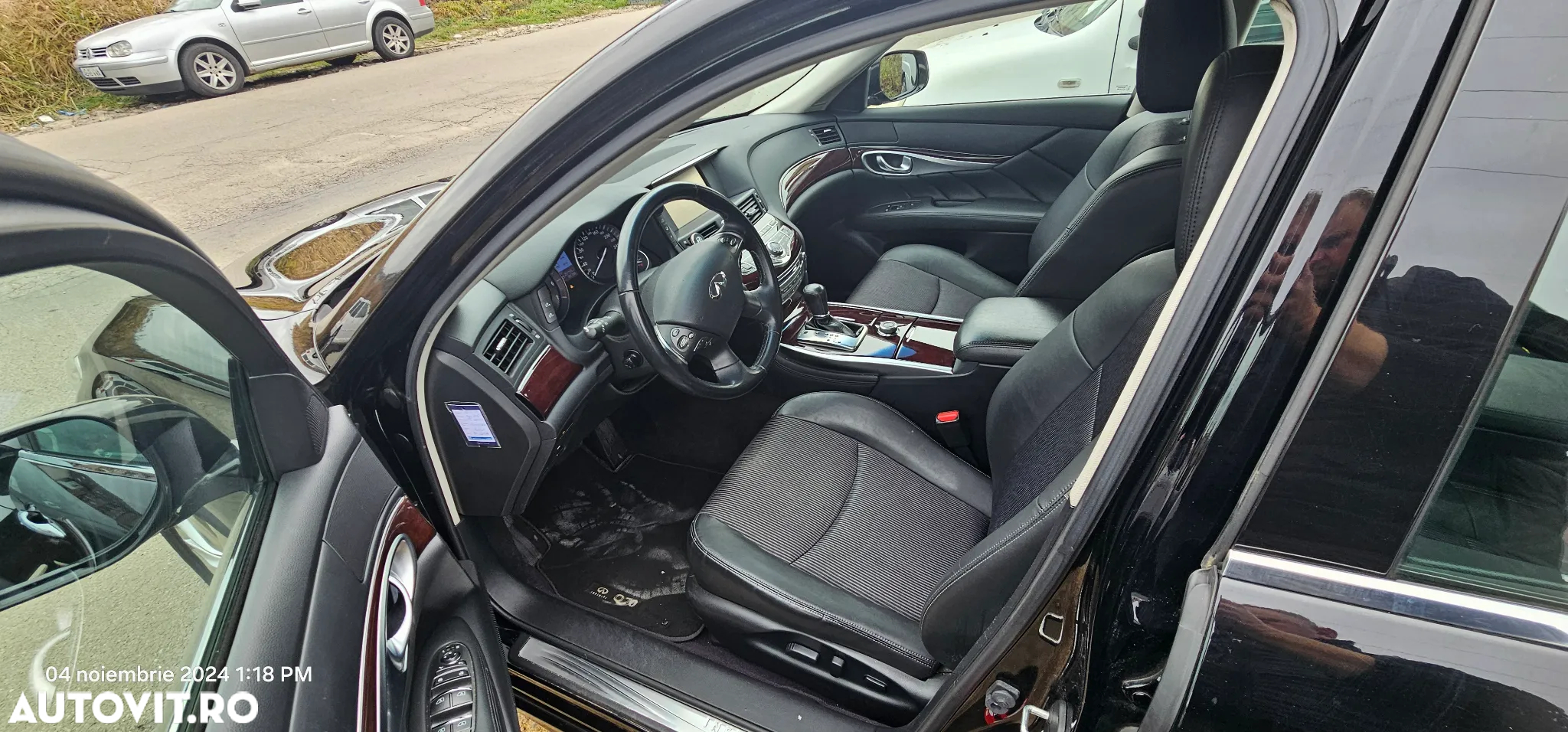 Infiniti Q70 2.2d - 6