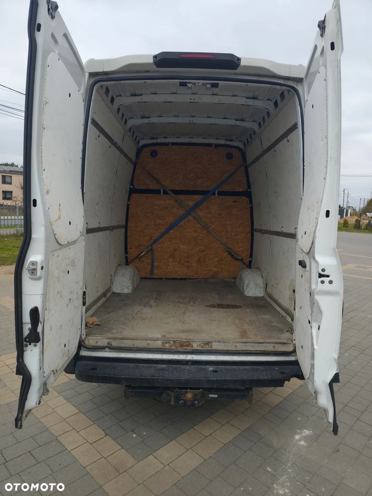 Iveco Daily 35S16 7 osób brygadówka Camper - 7