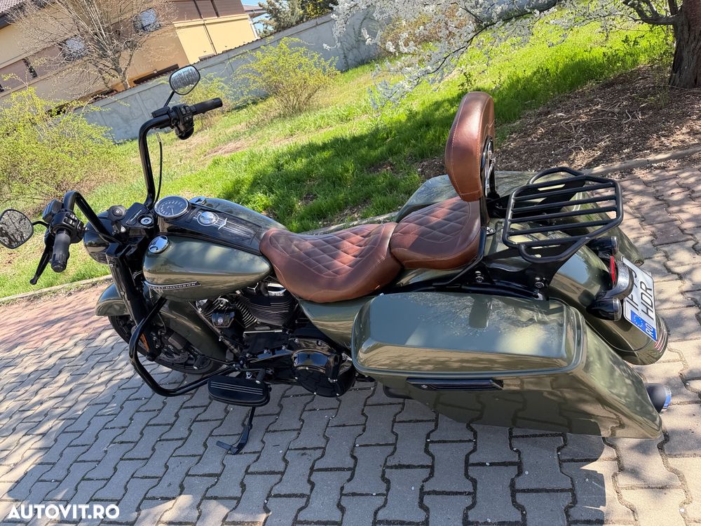 Harley-Davidson Road King Special - 4