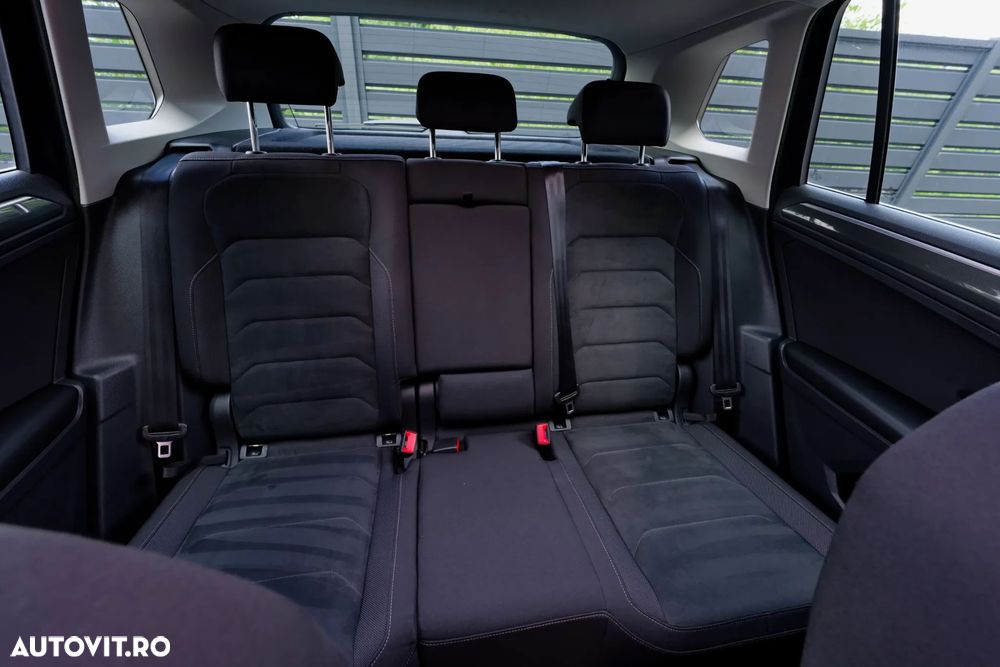 Volkswagen Tiguan - 24