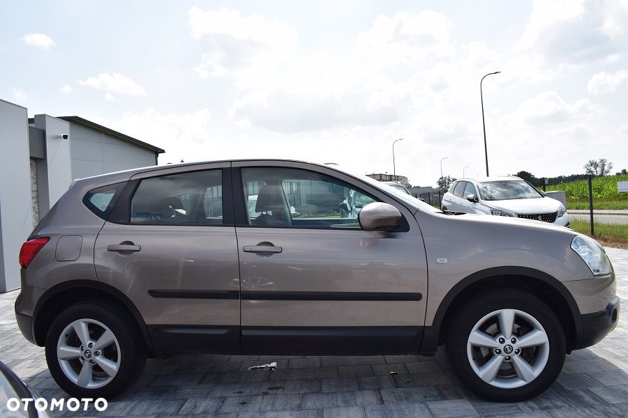 Nissan Qashqai 2.0 Acenta - 18