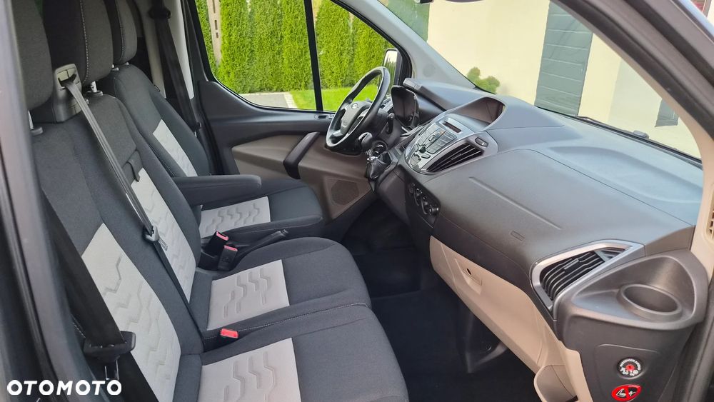 Ford Tourneo Custom 2.0 TDCi L2 Titanium - 12