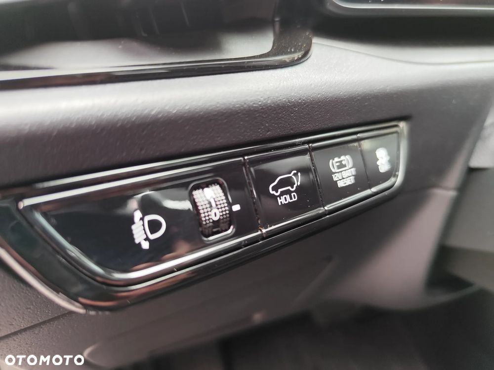 Kia Niro 1.6 GDI Hybrid Business Line - 28