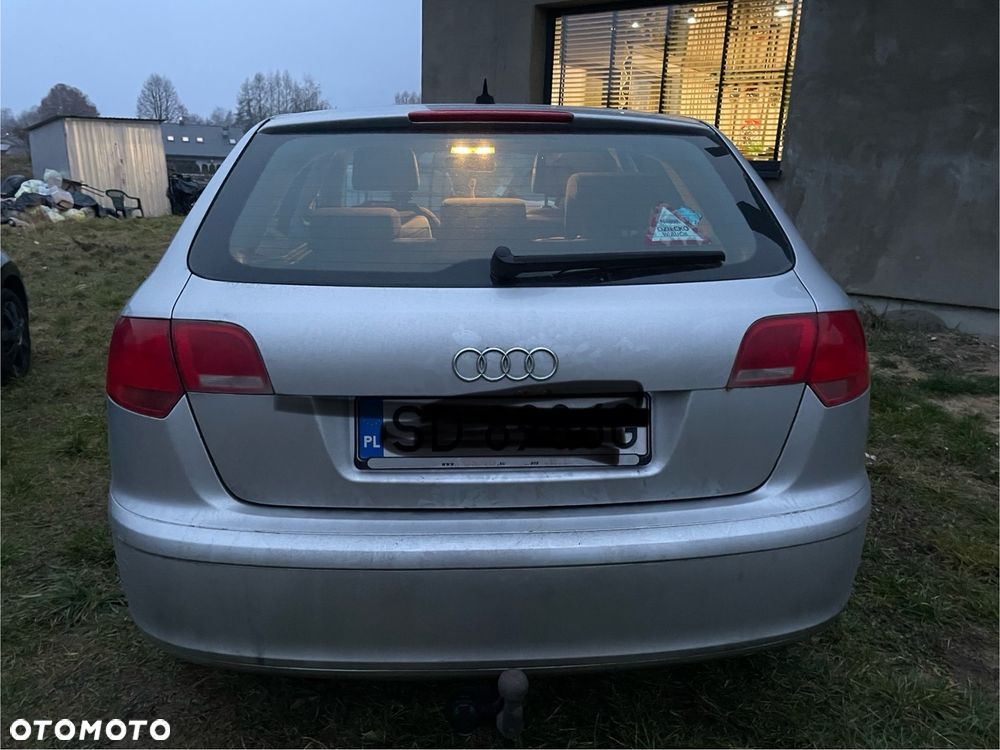 Audi A3 Sportback 1.6 FSI Ambition - 5