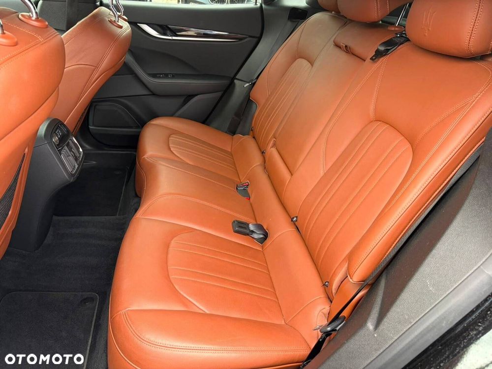 Maserati Levante - 15