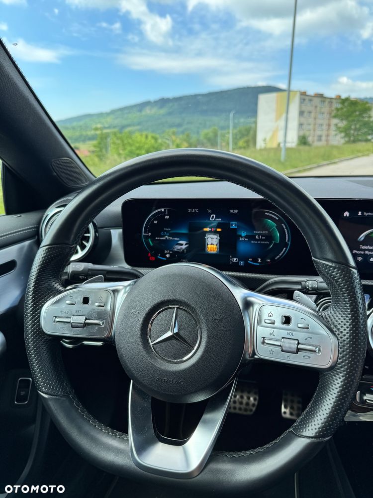 Mercedes-Benz CLA 250 4-Matic Edition 1 7G-DCT - 29