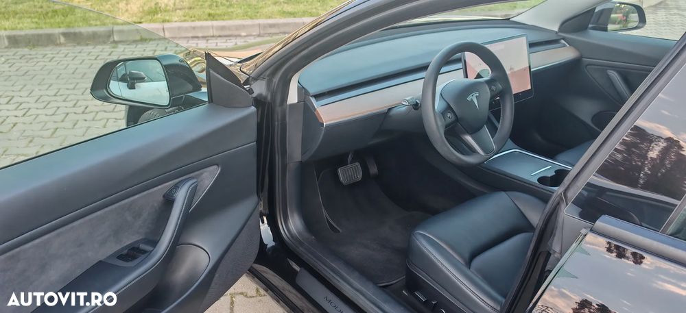 Tesla Model 3 Langstreckenbatterie Allradantrieb Dual Motor - 8