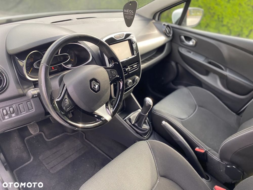 Renault Clio 1.2 16V Life - 15