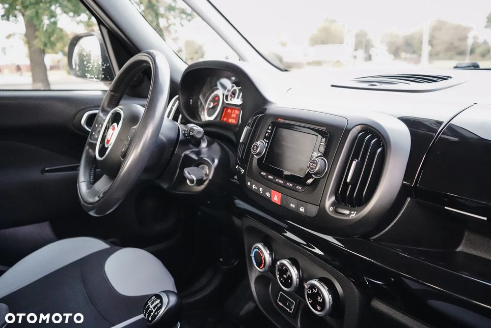 Fiat 500L 1.4 T-Jet 16V Lounge - 22