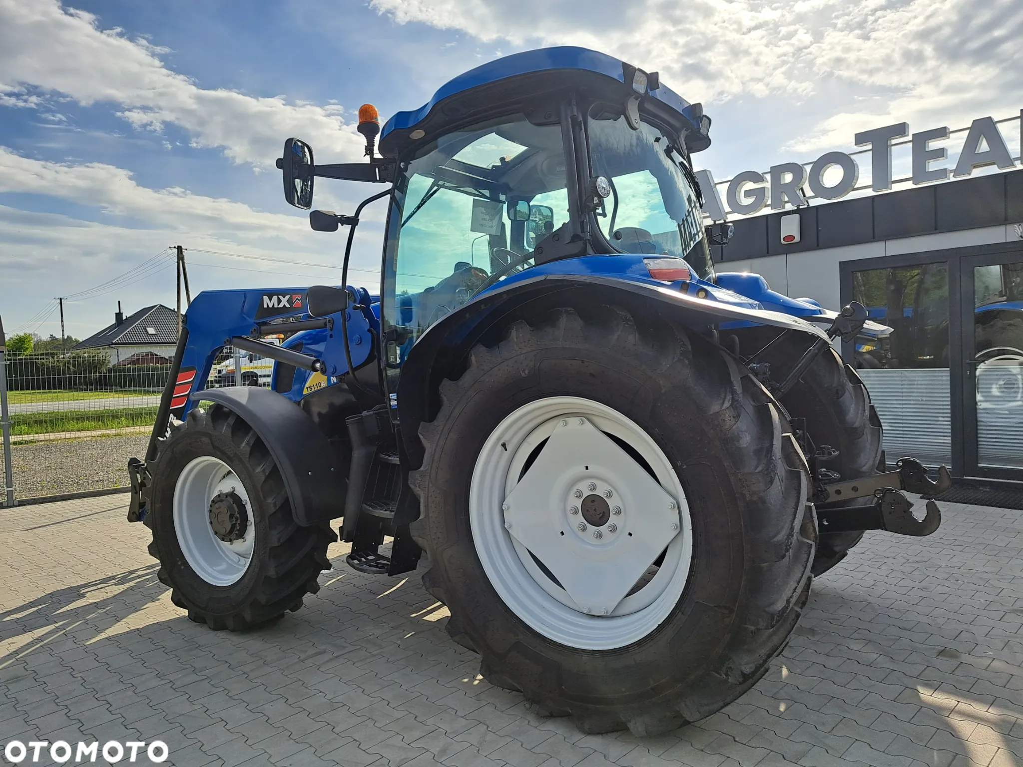 New Holland TS 110A - 8