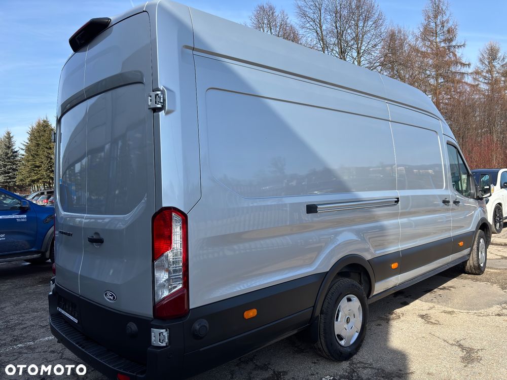 Ford Transit Van Trend  L4 2.0 ON 165 KM LDT 6.2 M 6  RWD - 6