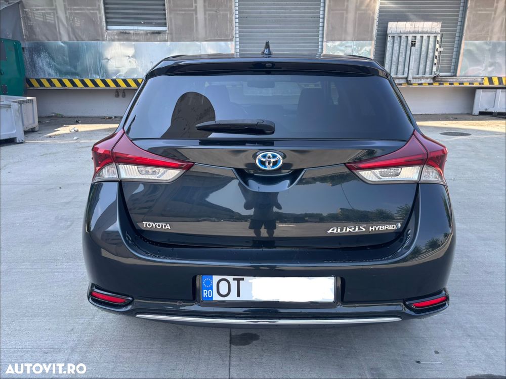 Toyota Auris - 10