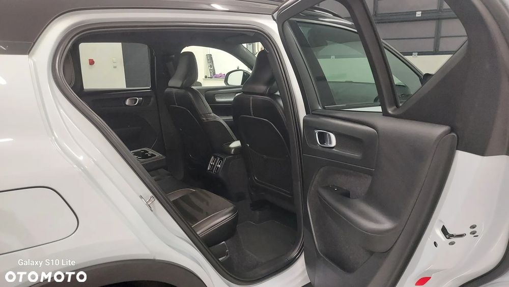 Volvo XC 40 D3 SCR R-Design - 6