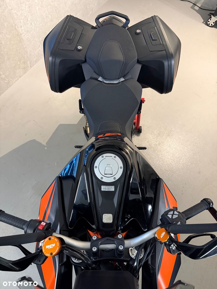 KTM Super Duke - 6