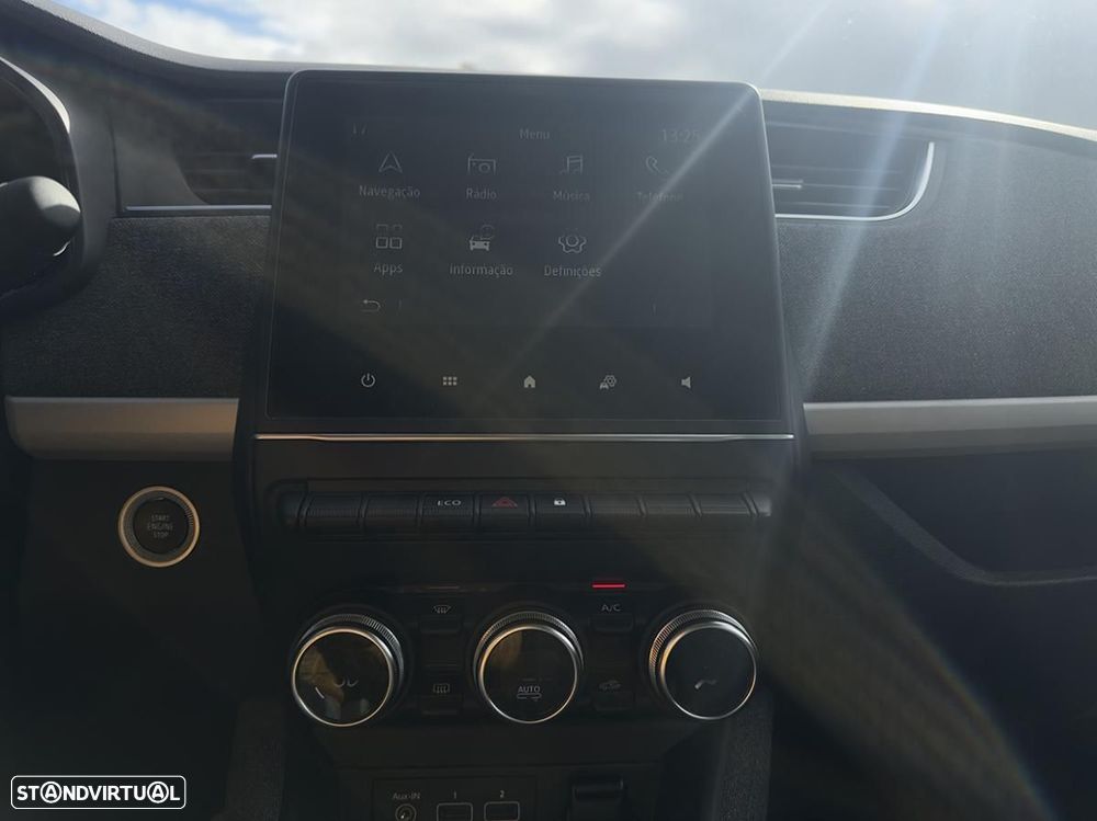 Renault Zoe (c/ Bateria) EV50 110hp Evolution - 25