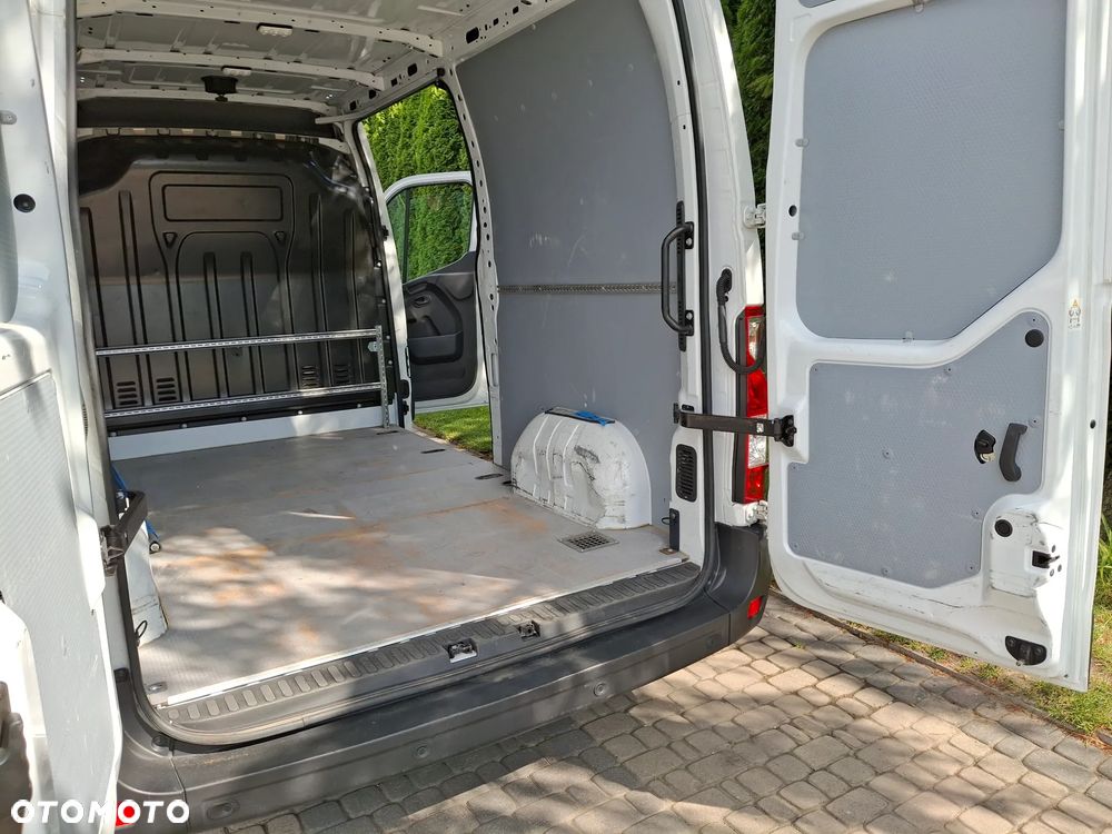 Renault Master 2.3 dci  136 KM L2H2 Salon PL - 29