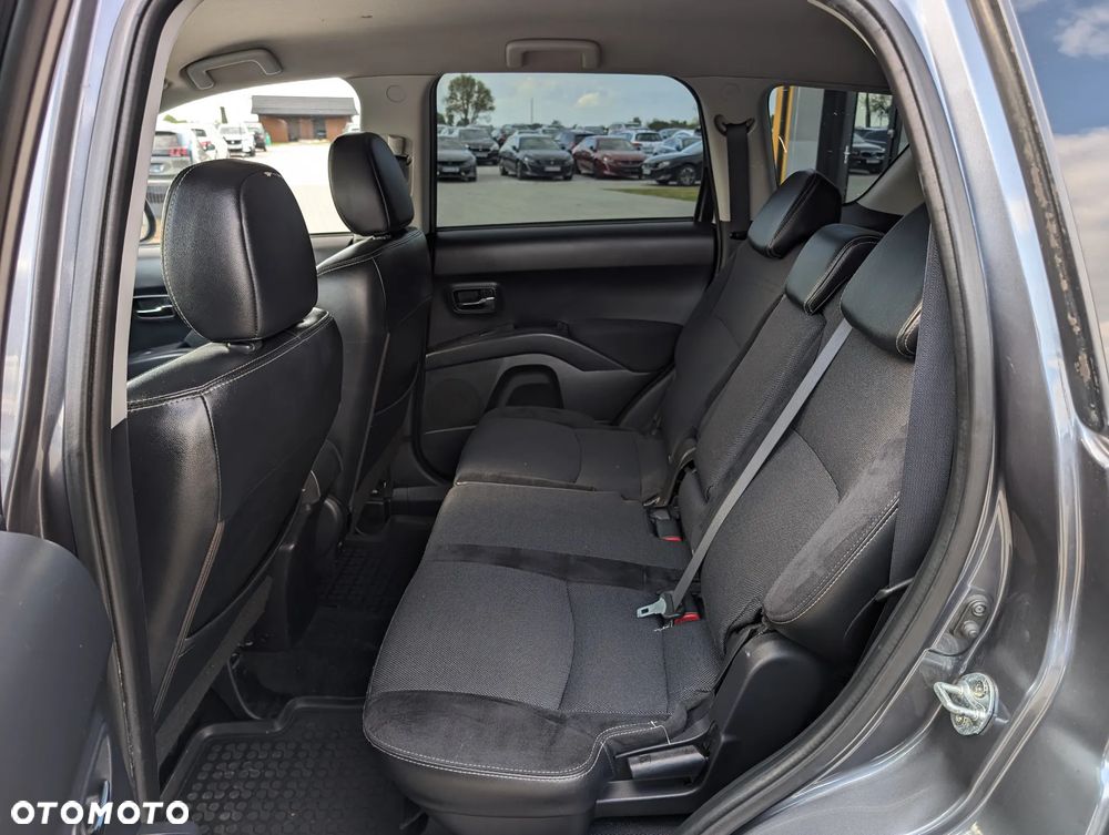 Peugeot 4007 HDI FAP 5-Sitzer Sport - 33