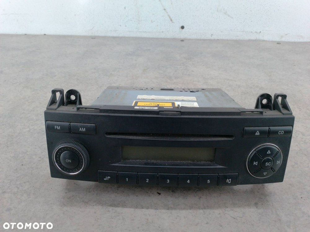 RADIO FABRYCZNE MERCEDES-BENZ VITO W639 A9068200486 - 2