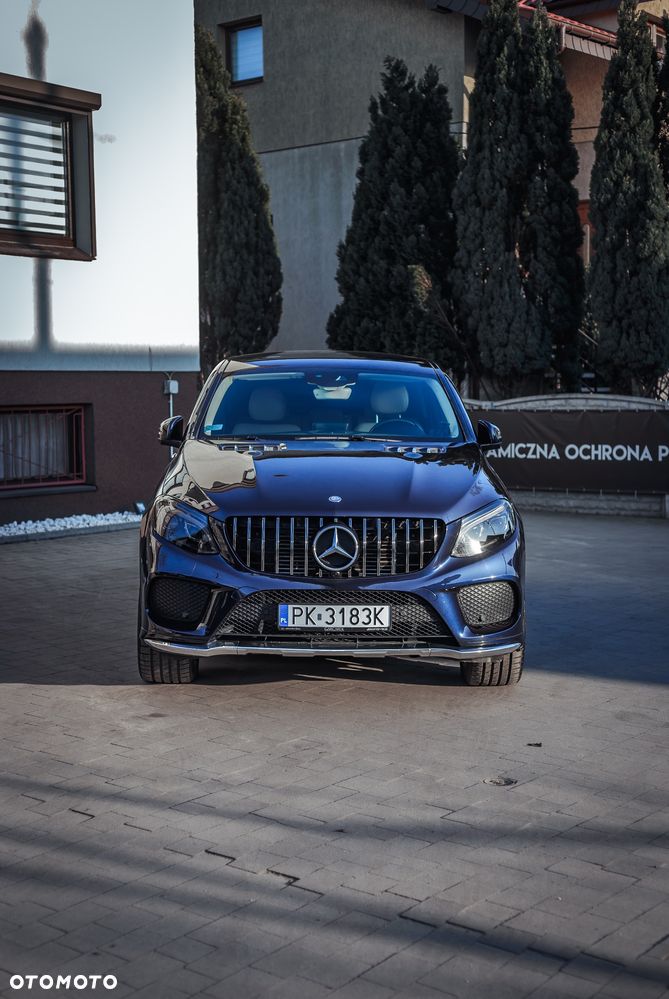 Mercedes-Benz GLE - 18