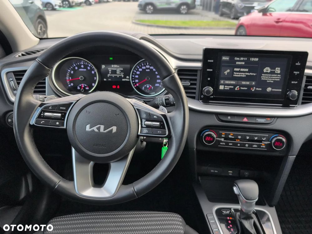 Kia XCeed 1.5 T-GDI M DCT - 13