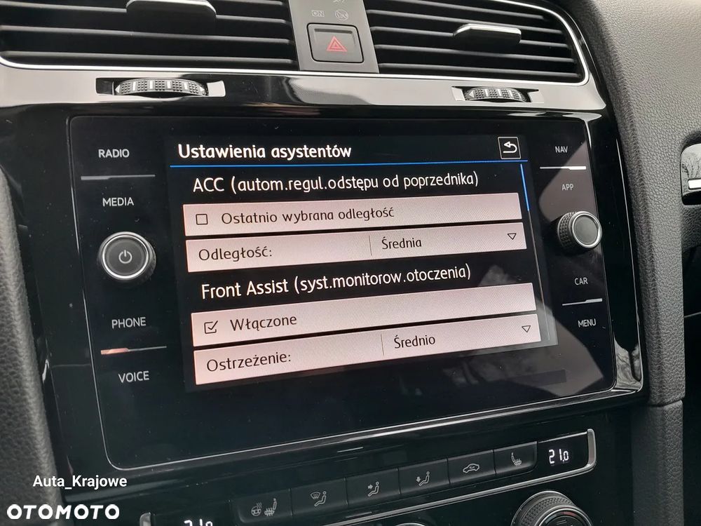 Volkswagen Golf 1.5 TSI BMT Evo Highline DSG - 19