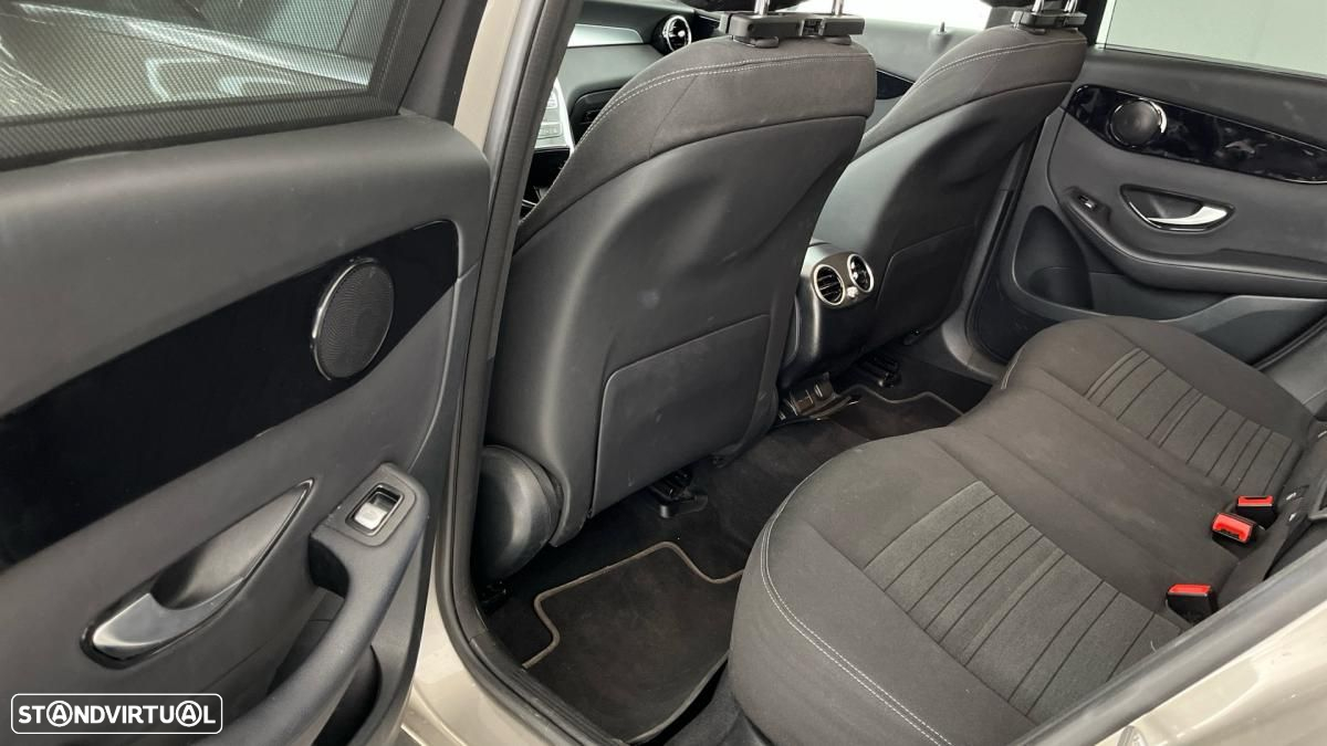 Mercedes-Benz GLC 300 de 4Matic 9G-TRONIC Exclusive - 5
