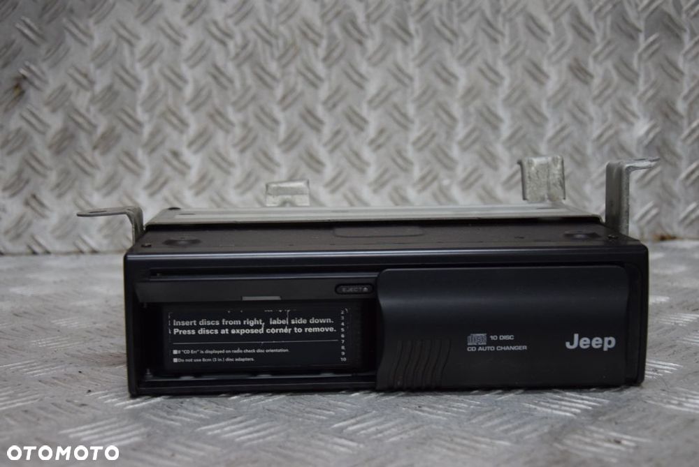 JEEP GRAND CHEROKEE WJ ZMIENIARKA CD - 4