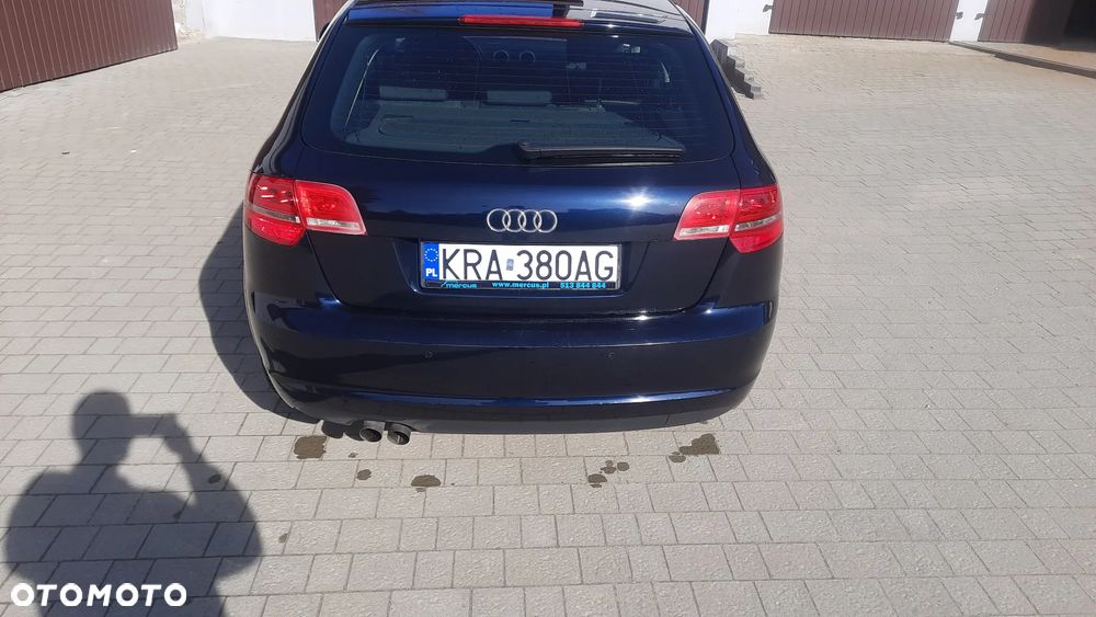 Audi A3 Sportback 2.0 TDI DPF Ambition - 4