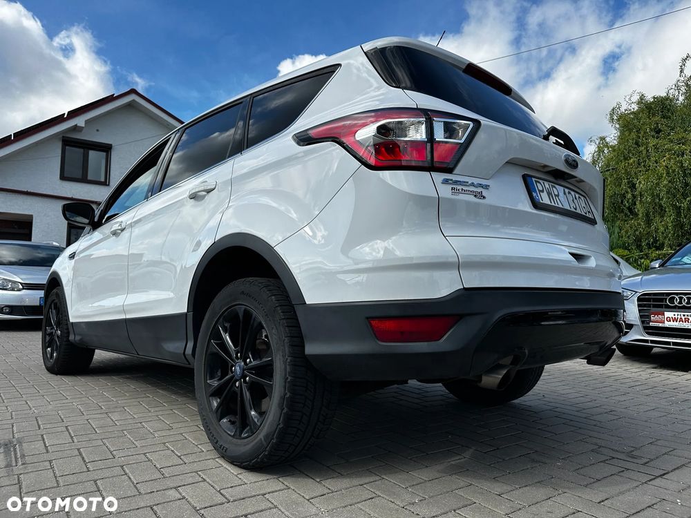 Ford Escape - 34