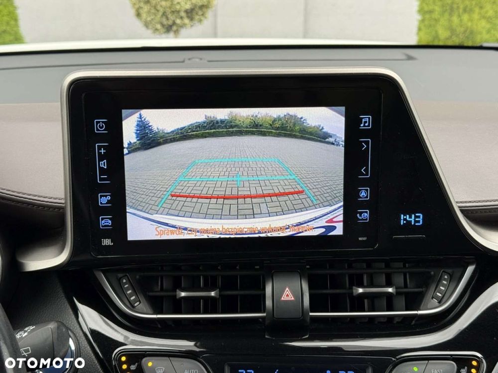 Toyota C-HR Hybrid Lounge - 25